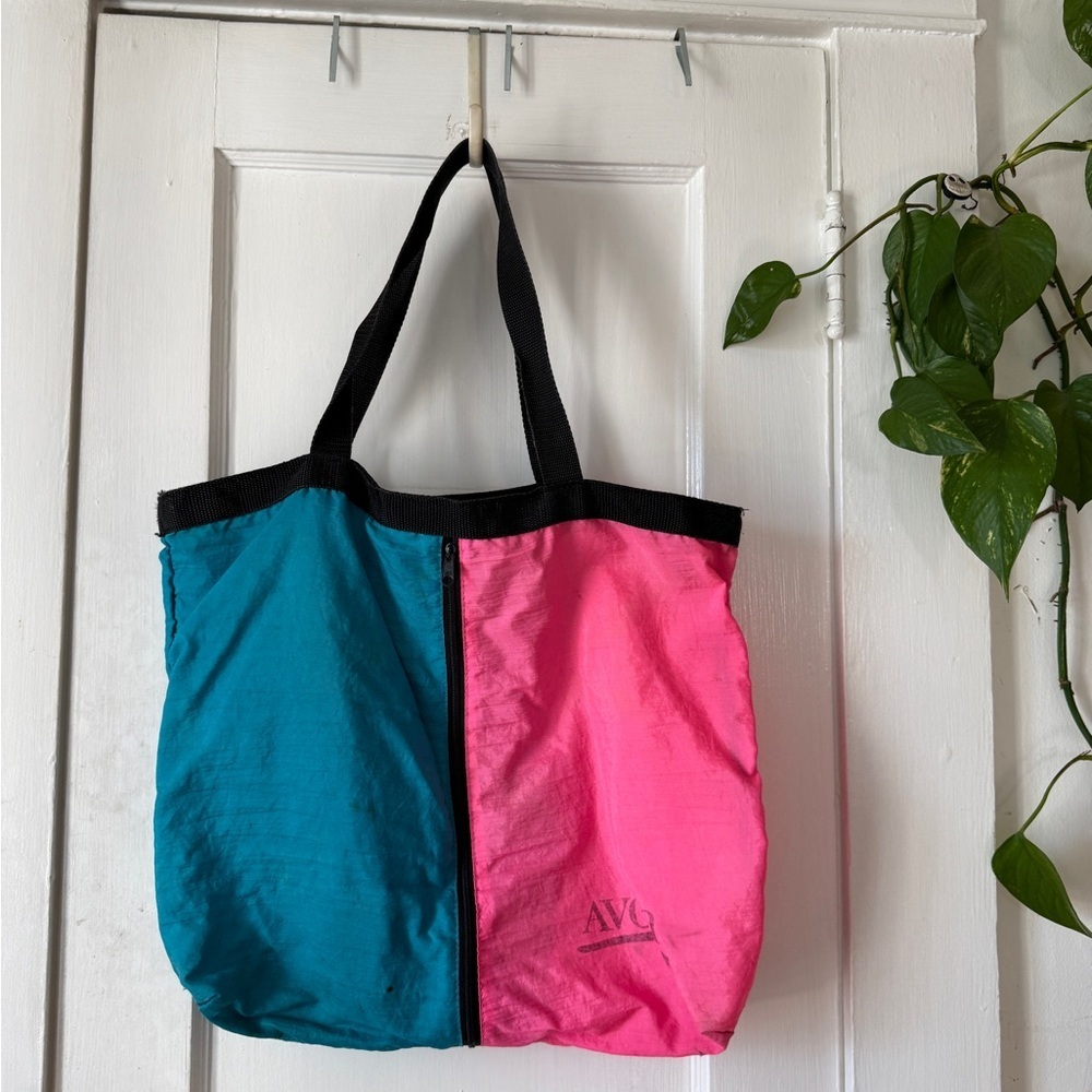 AVON vintage Pink and Blue Women's Tote Bag